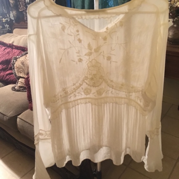 Elegant Chiffon Ivory Blouse w Pearl Buttons Sweet - Picture 2 of 8